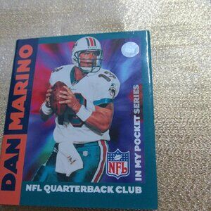 NFL Quarterback Dan Marino-Pocket Book NFL Quarterback Club Series